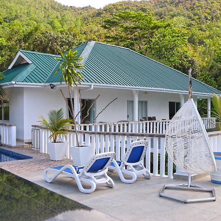 Ocean Blue Bay Apartment Anse Volbert Village  Exterior photo