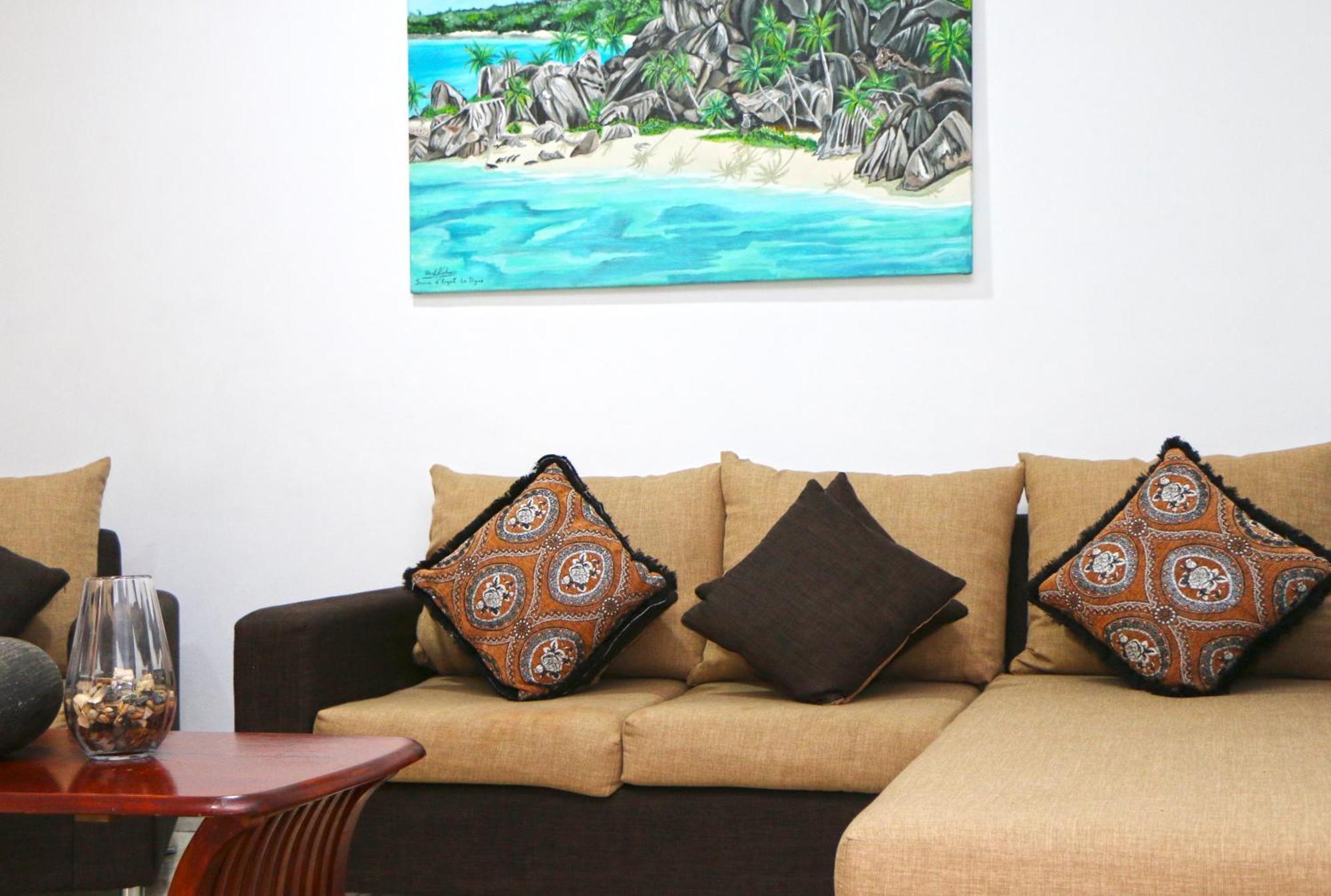 Ocean Blue Bay Apartment Anse Volbert Village  Exterior photo