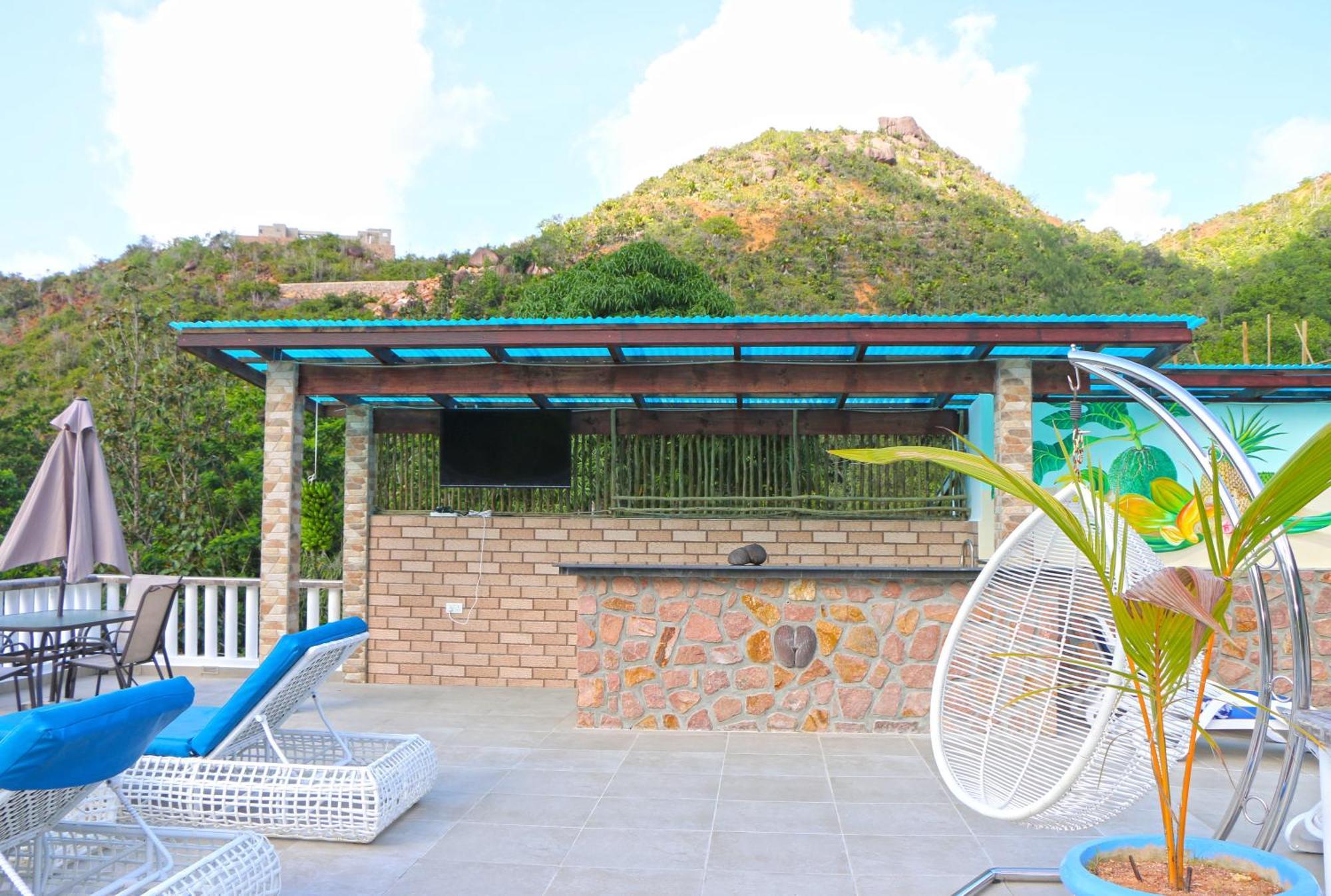 Ocean Blue Bay Apartment Anse Volbert Village  Exterior photo