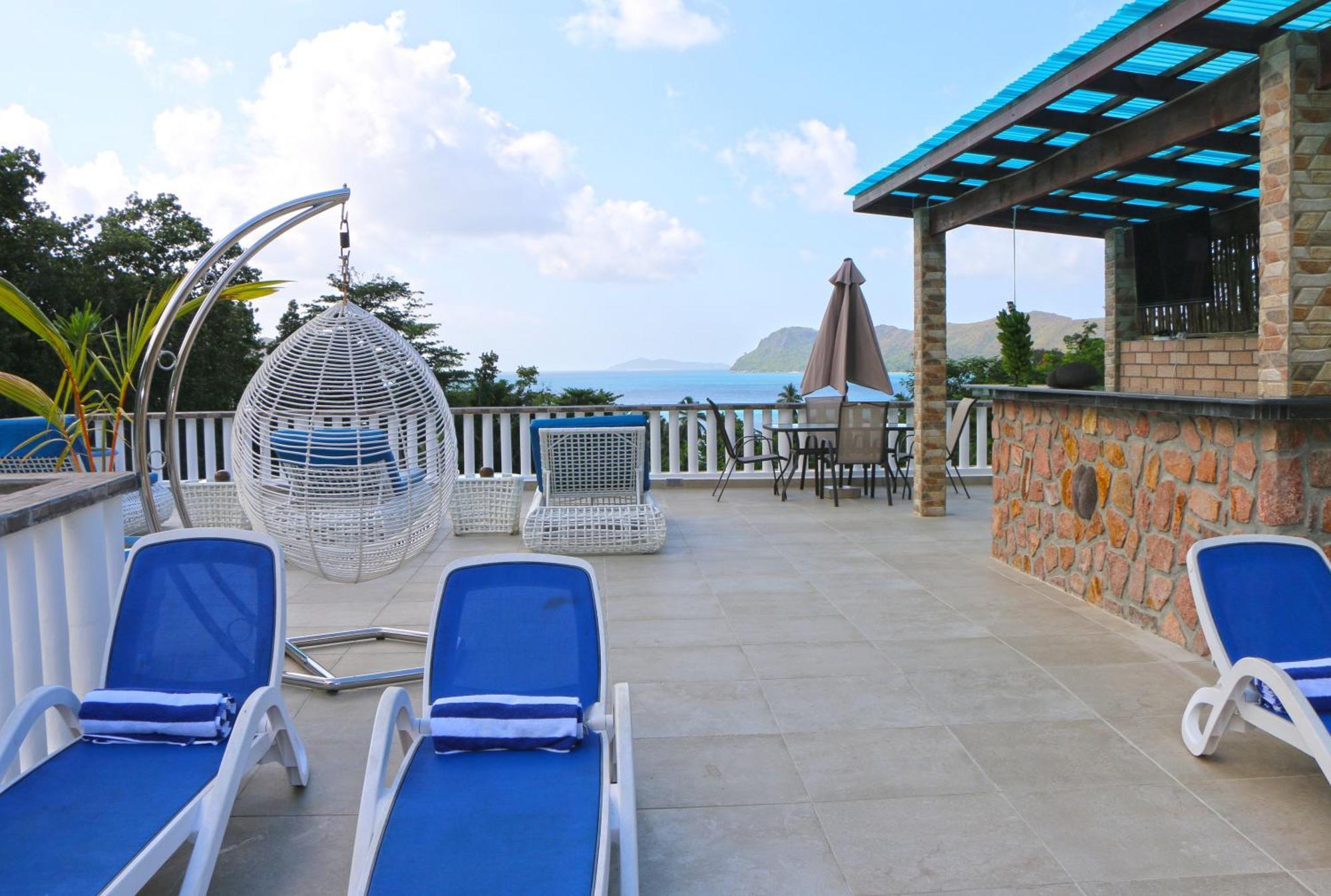 Ocean Blue Bay Apartment Anse Volbert Village  Exterior photo
