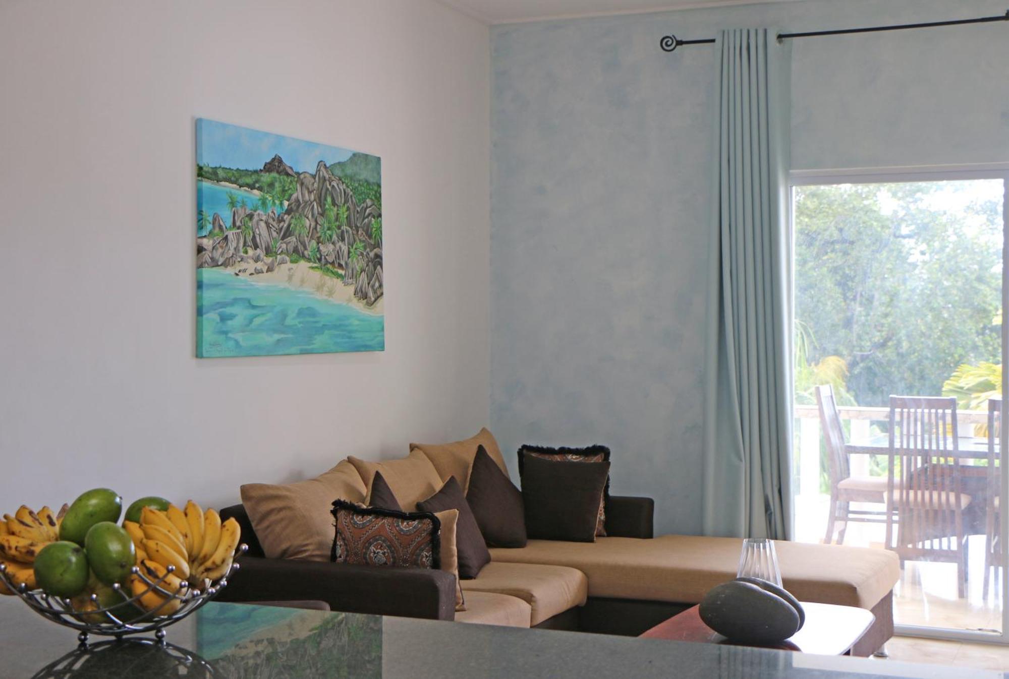 Ocean Blue Bay Apartment Anse Volbert Village  Exterior photo