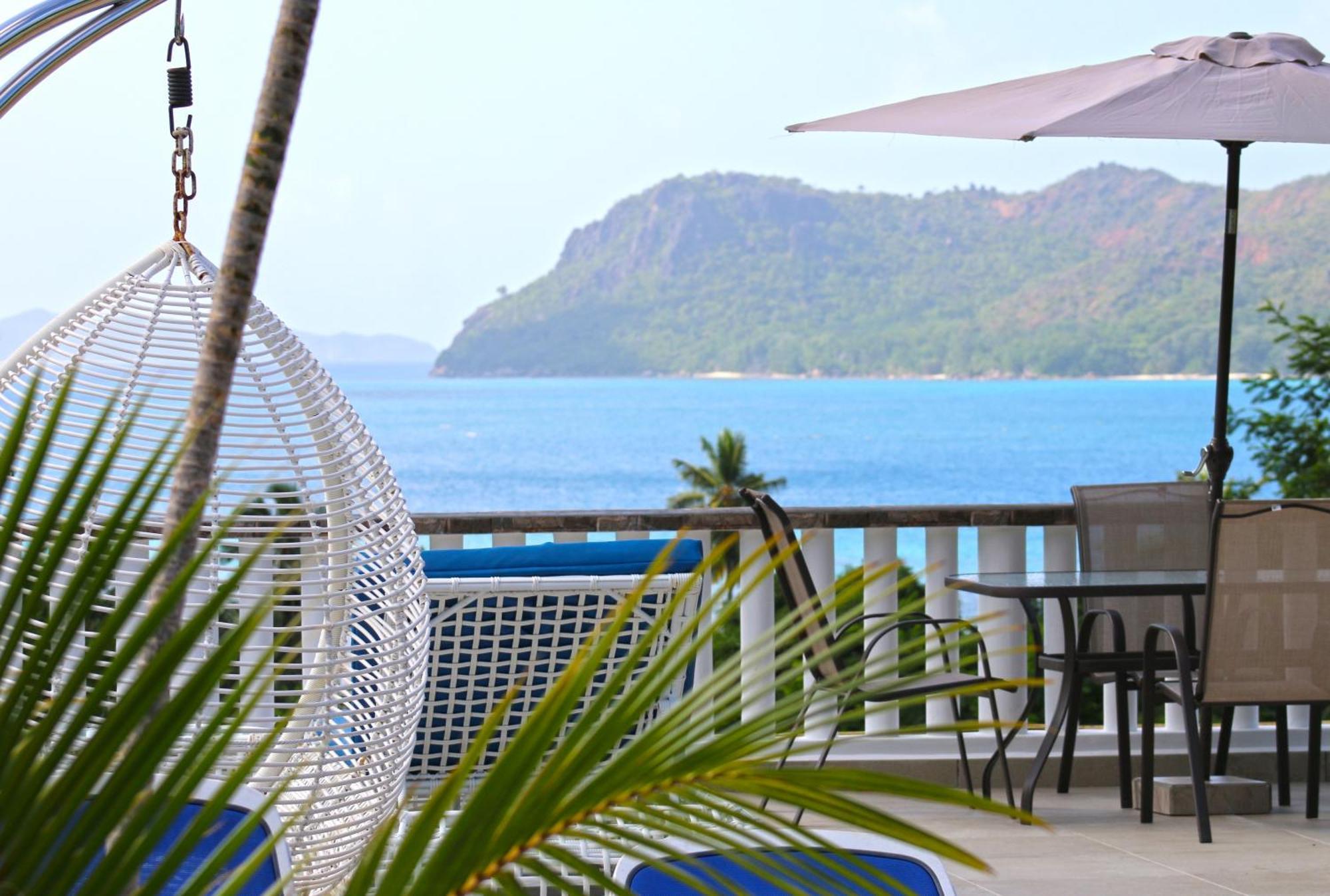 Ocean Blue Bay Apartment Anse Volbert Village  Exterior photo