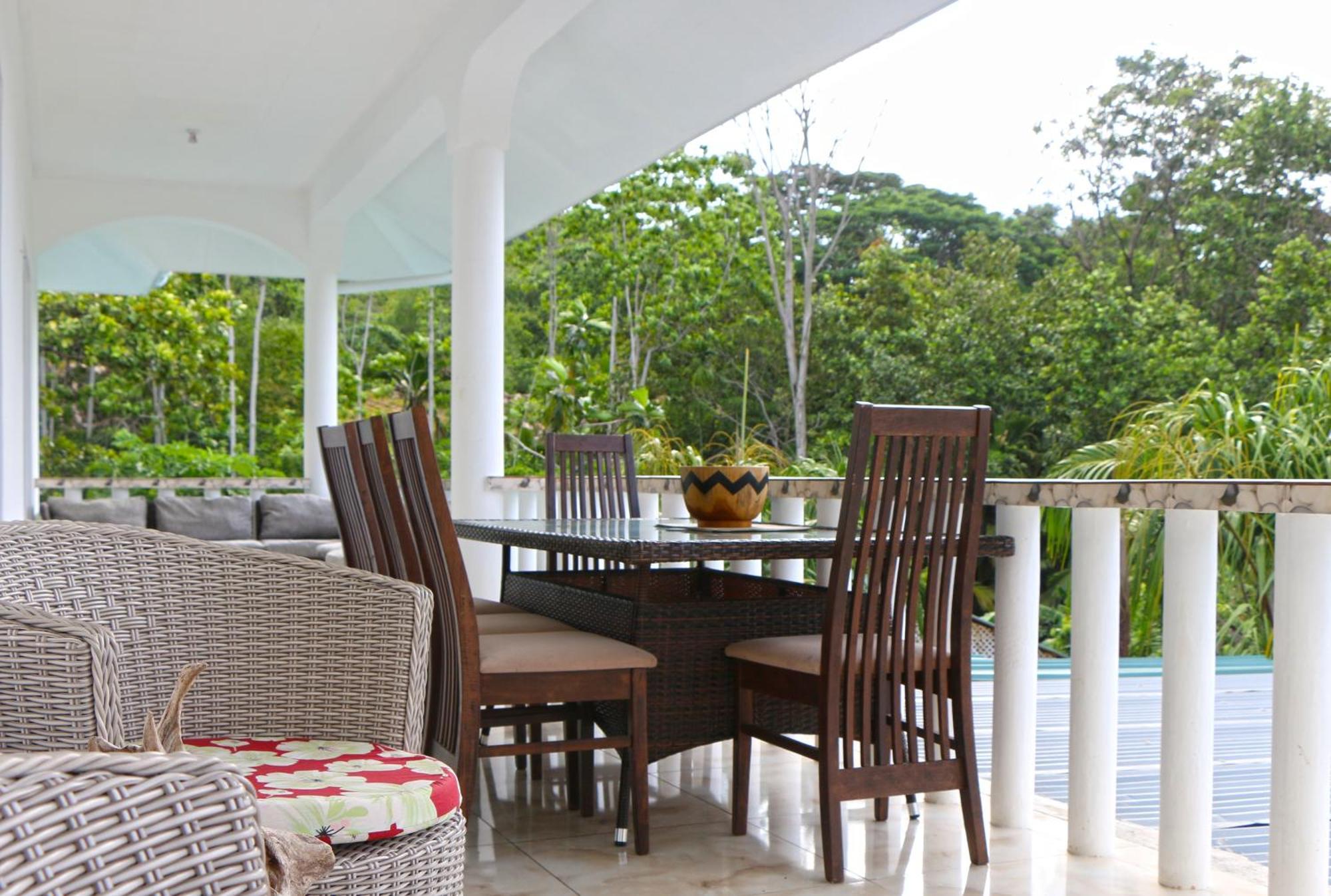 Ocean Blue Bay Apartment Anse Volbert Village  Exterior photo